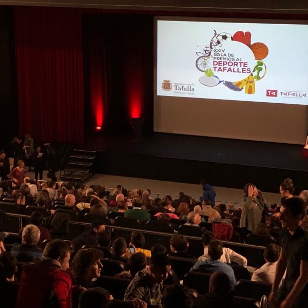 52441776_2554914054524469_3746794418078744576_n